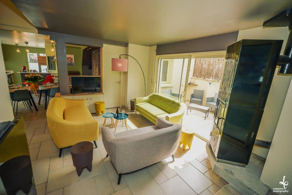Maison Piscine Interieure Et Garage تروي المظهر الخارجي الصورة